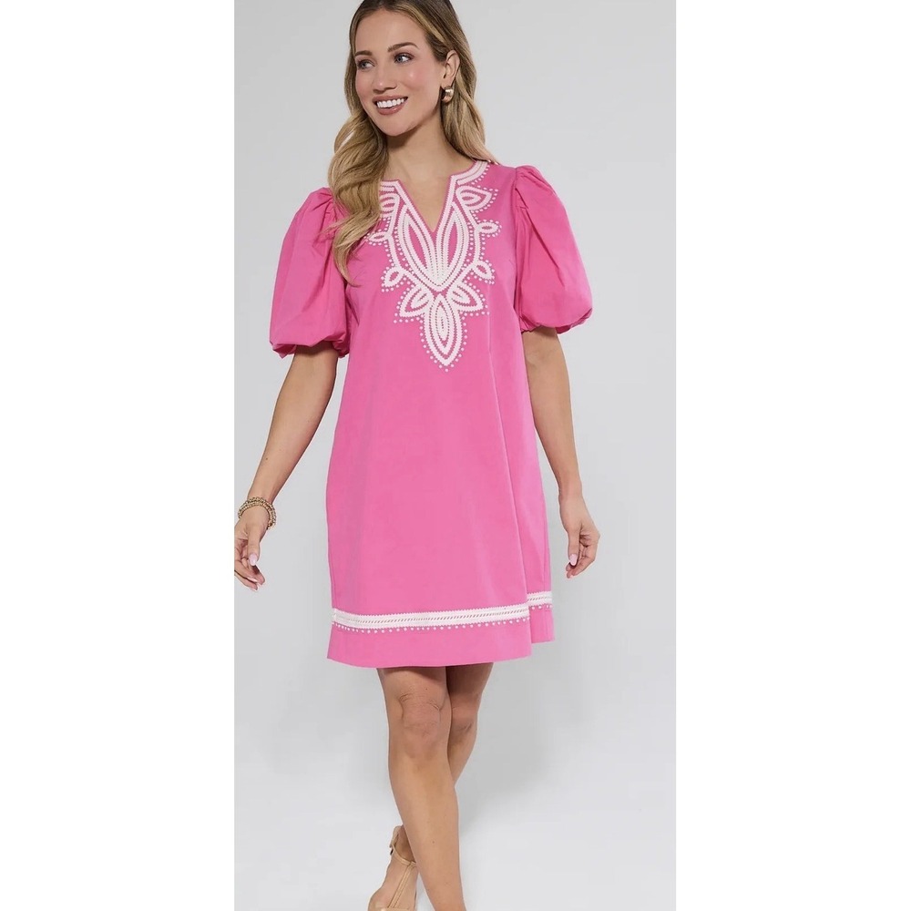 NEW Avara Women's XXL Roxanne Dress Pink Puff Short Sleeve V Neck Pockets Pinch
